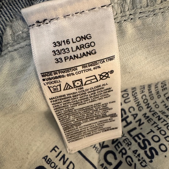 Gap Mid Rise UltraSoft Baggy Jeans - Picture 9 of 11